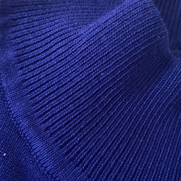 Ladies Petite Sweater - Picture 6 of 6